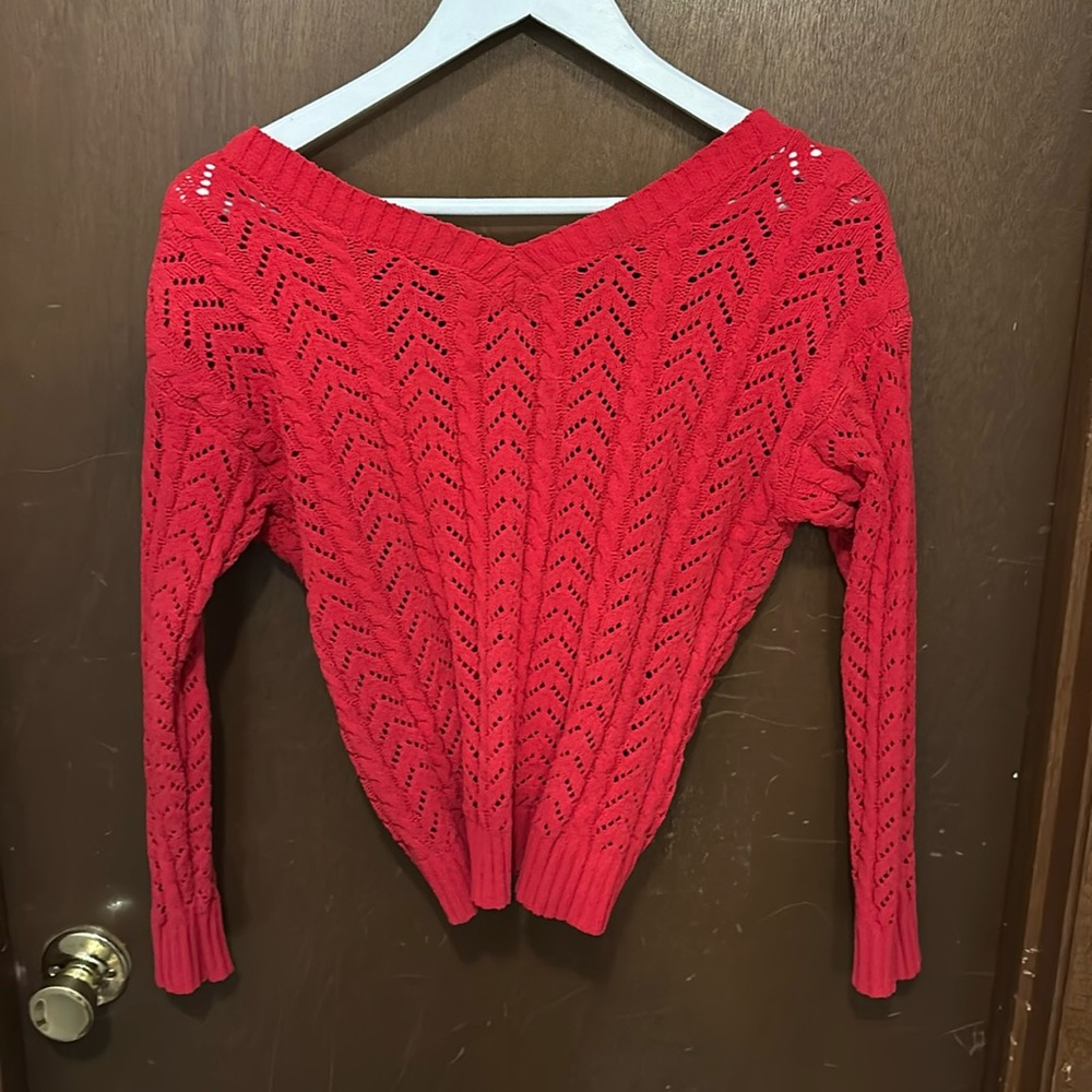 EUC Jessica Simpson open back Sweater Size Small